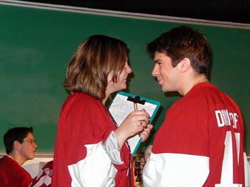 Y'a tu quelque chose qui se passe sur le banc?